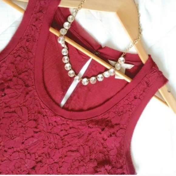 Banana Republic Tops - Banana Republic lace top in burgundy ❤️